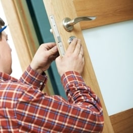 вскрытие дверей